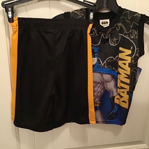 Batman 2pc short set boys sz 5 - Picture 1 of 8